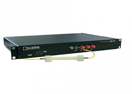 centrale d'acquisition multivoies pour reseaux de bragg